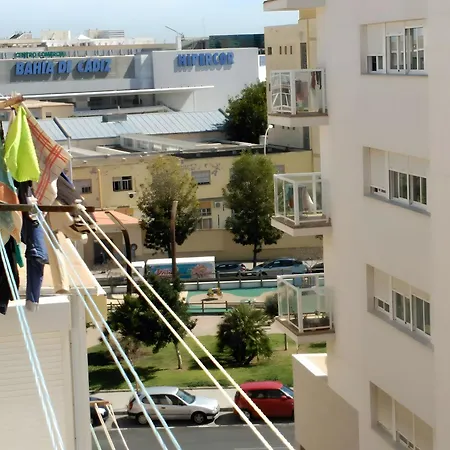 The Bright Beauty アパート